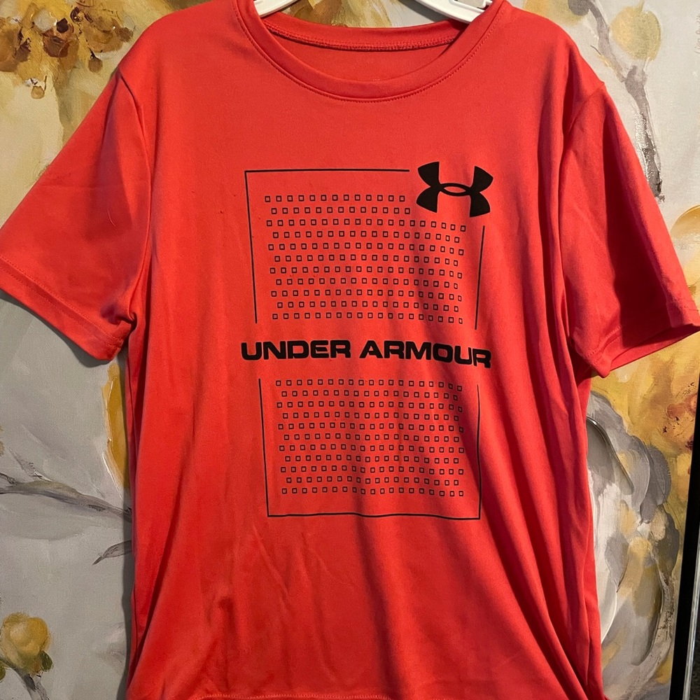 Boys Under Armour T-shirt